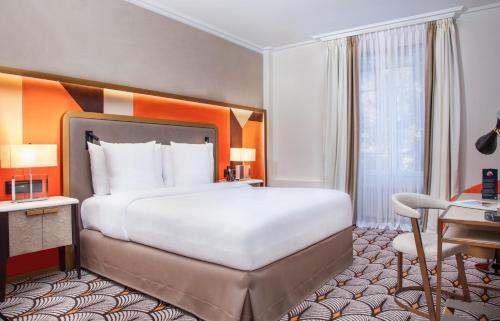 Hotel Bristol - main image