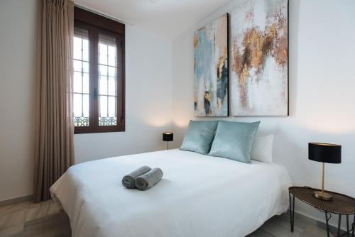 Requena Suite Apartment, Seville