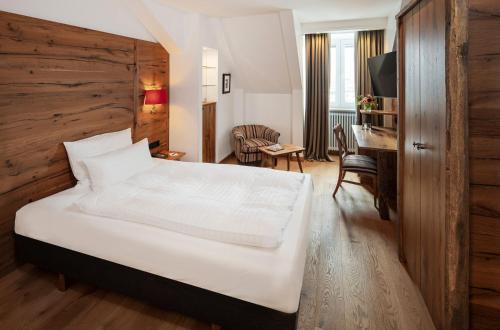Eden Hotel Wolff - image 11