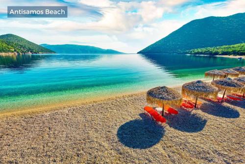  Dream View in Trapezaki