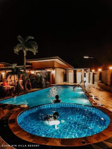 Swimming pool, สวนหินวิลล่า รีสอร์ท in Nopphitam