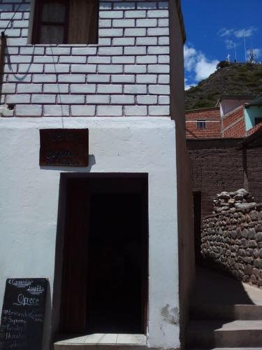 HOSTAL LUPITA in 아이루니아