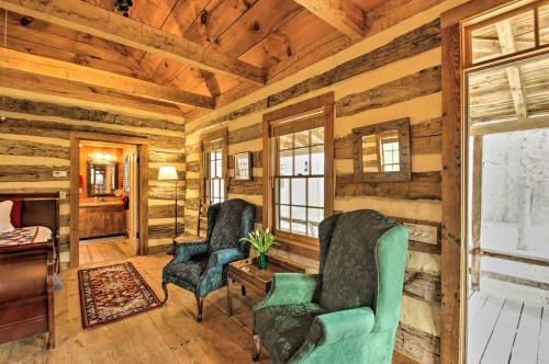 Lovely Wooded Cabin with Numerous Trails On-Site!