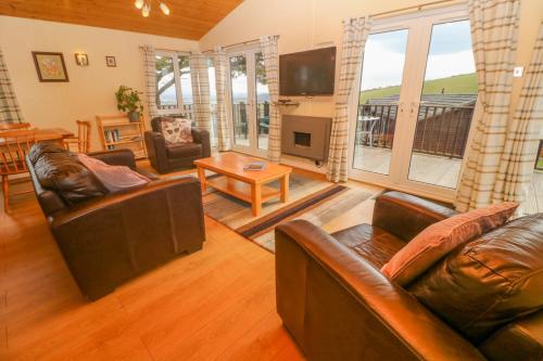 Lodge 23, Torpoint (photo 6)