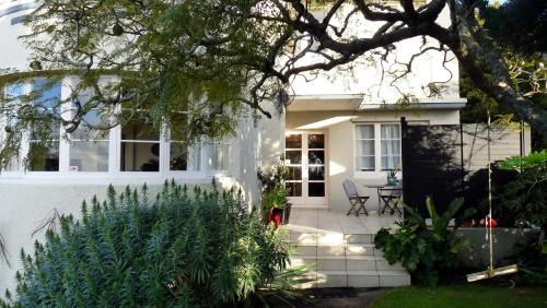 Kiwi Heritage Homestay - Accommodation - Auckland