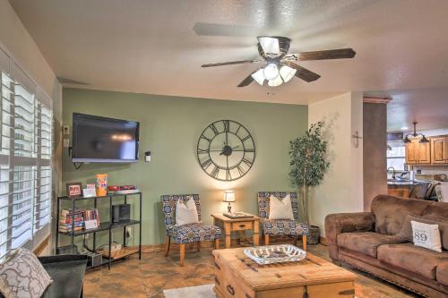 Pet-Friendly Seguin Retreat with Deck and River Views! in Seguin, USA