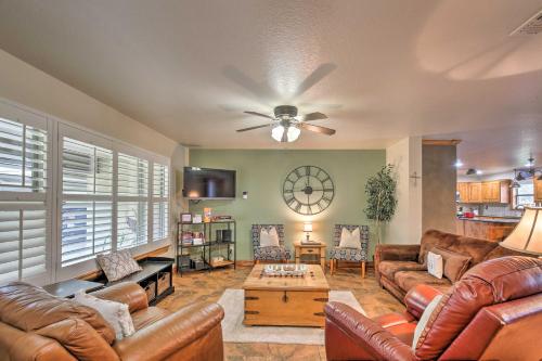 Pet-Friendly Seguin Retreat with Deck and River Views! in Seguin, USA