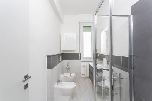 Contemporary apartment in Sturla by Wonderful Italy, Janov (fotografie 8)