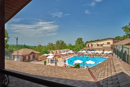 Θέα, Complex Turistic Codru in Orhei