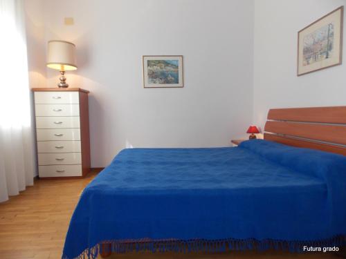 Two-Bedroom Apartment image 6