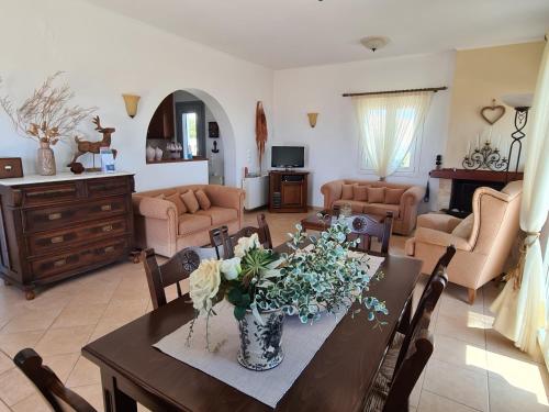 Milos Sun Villa – Plaka