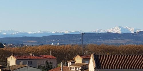 Tout confort ! Calme, Climatisation, Vue Dégagée, Ville ,Parking Gratuit, Ascenseur, Wifi - Location saisonnière - Carcassonne