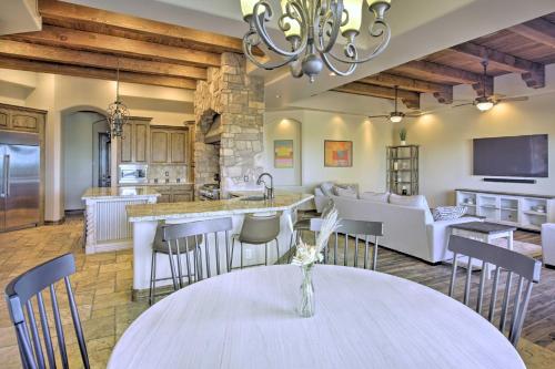 Near Golfing: Mesa Villa w/ Outdoor Oasis & Pool! in Cachet at Las Sendas