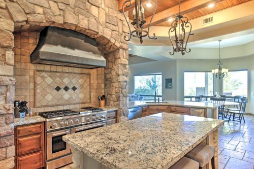 Mesa Villa with Sprawling Outdoor Oasis and Pool!