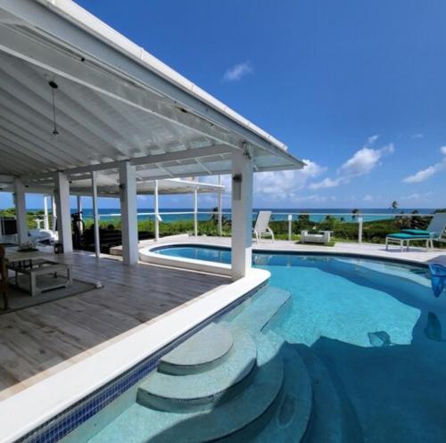 Unique Rare Villa! Retreat Style, Full Sea Views With Private Pool & Hot Tub! villa