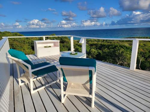 Unique Rare Villa! Retreat Style, Full Sea Views With Private Pool & Hot Tub! villa in Christ Church