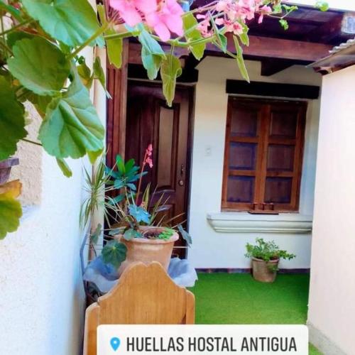 Huellas Hostal Antigua Antigua Guatemala