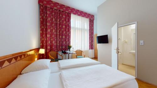 Hotel Post Wien - image 2