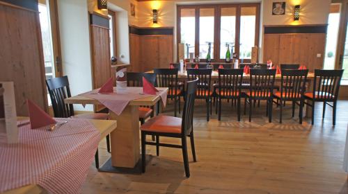 Étterem, Hotel Heimfeld Restaurant Cafe in Feichten