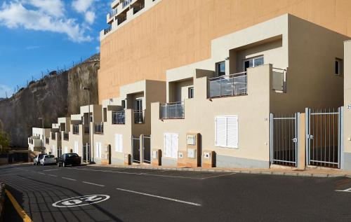 Kn Aparthotel Panorámica - image 12