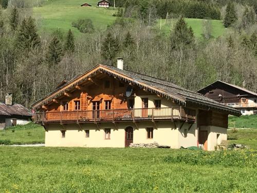 Chalet Very Joly gîte à louer Meraillet