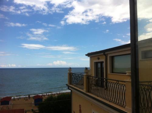 Hotel Palace 4S – Crotone, NV