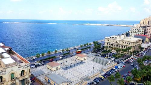 Hyde Park House Hotel in Alexandria