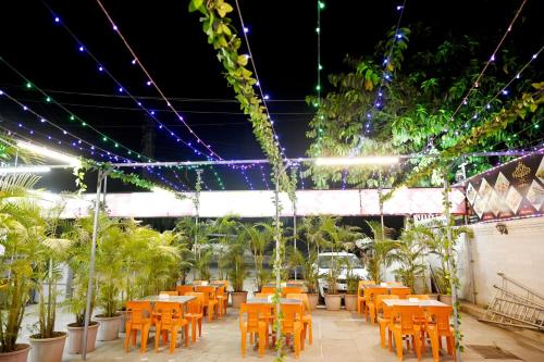 مطعم, Hotel Sagar in دومبيفلي