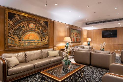 SANA Reno Hotel - image 9