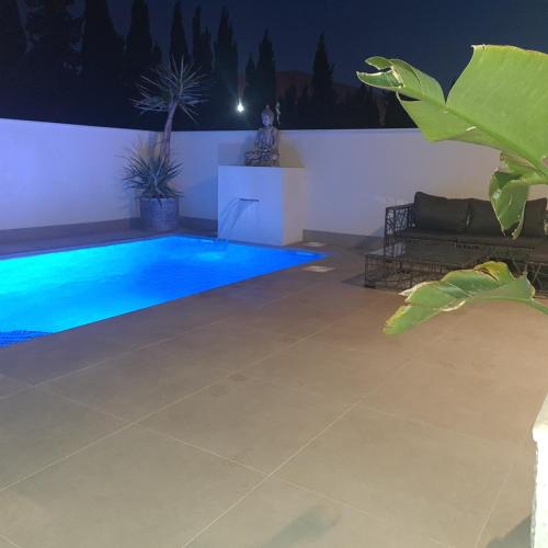  Spectacular beautifull new Villa (Private pool & Jacuzzi) in 03159 Daya Nueva