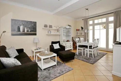 Dünenschloss Wohnung 1-05 in Kühlungsborn, Deutschland