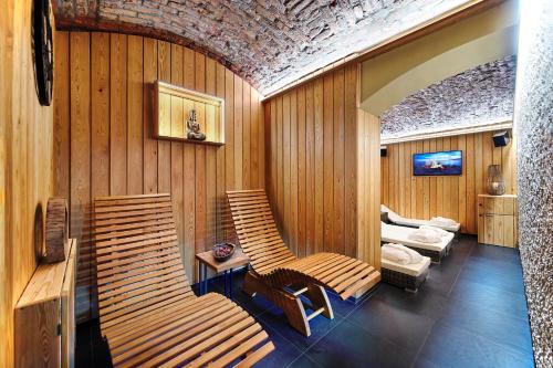 Sauna, Green Garden Hotel in Prague 02