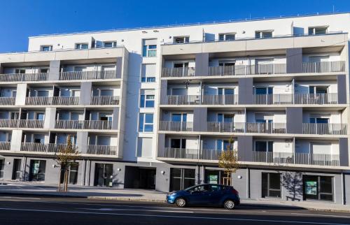 NEU☆Business Apartment☆Messe/Airport☆Tiefgarage