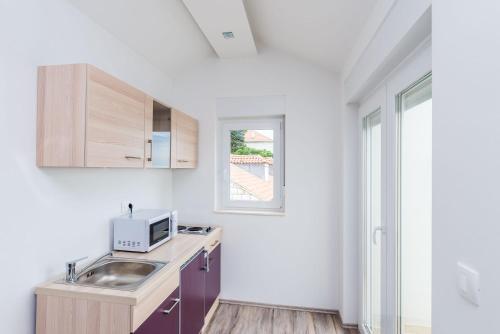 Bovolini's Place - image 11