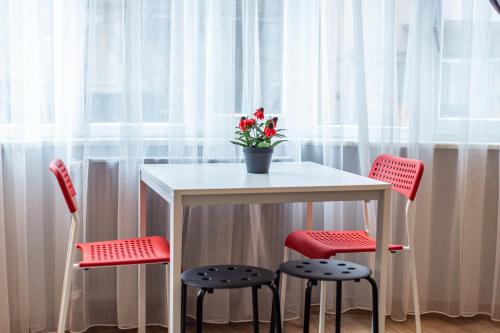 Standard Apartment image 10