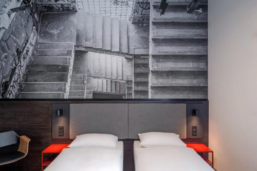 Dean's College Hotel - image 5
