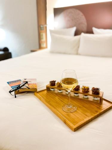Hotel Novotel Fontainebleau Ury