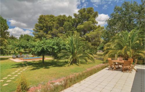 3 Bedroom Stunning Home In Villen,-ls-maguelone