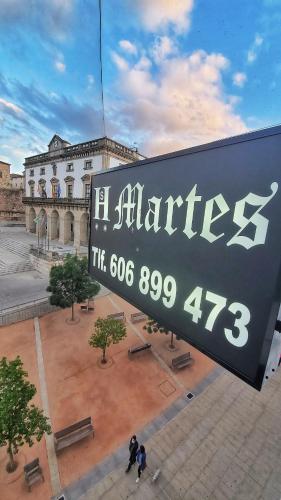  Hostal Martes Cáceres Plaza Mayor - Tercer piso SIN ascensor in 10003 Cáceres