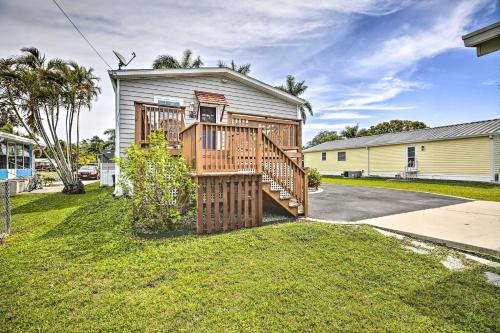 Fort Myers Home Near Sanibel Island Causeway