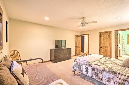 Spacious Elk Park Lodge with Game Room and Fire Pit!