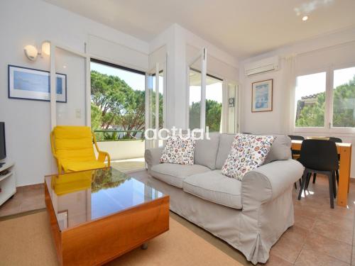 Three-Bedroom Apartment image 9