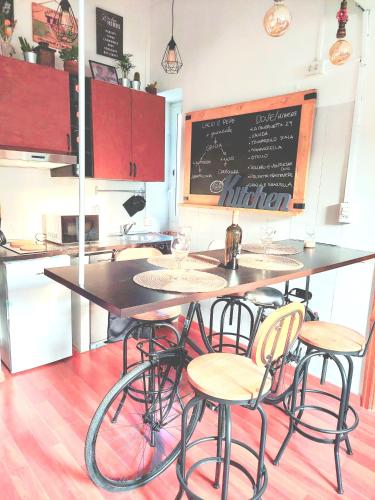 Trastevere In Bike - Con Wi-Fi e AC, Rom (Foto 2)