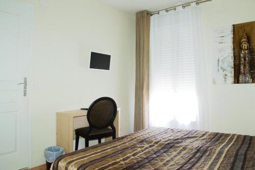 Splendid Hôtel - image 10
