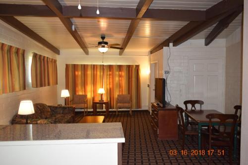 Stanlunds Inn and Suites in Borrego Springs, USA