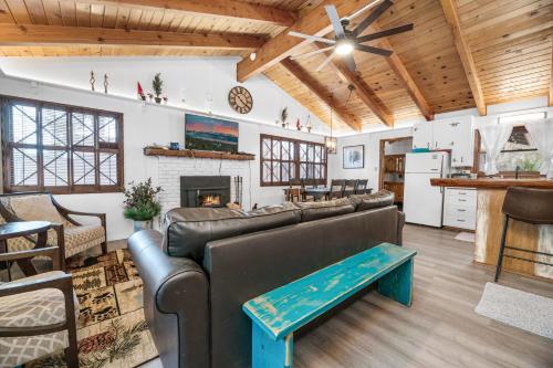 Give Thanks - image 2