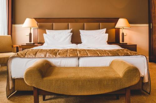 1 queen bed
