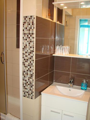 Palace Inn Rooms, Split (photo 9)