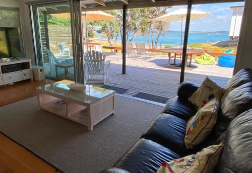 Bay of Islands Beachfront - Tapeka del Mar photo 1