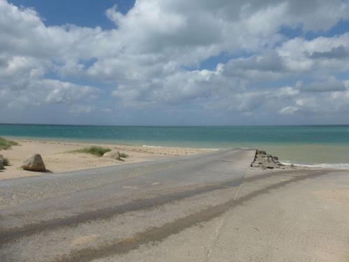 Pretty cottage near sandy beach in the Cotentin